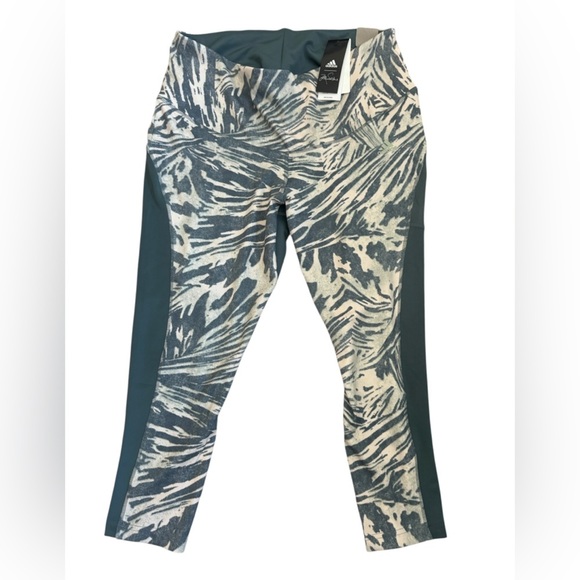 adidas Pants - Womens Adidas 7/8 length leggings. Gray/Green Super-soft, stretch Size 3X